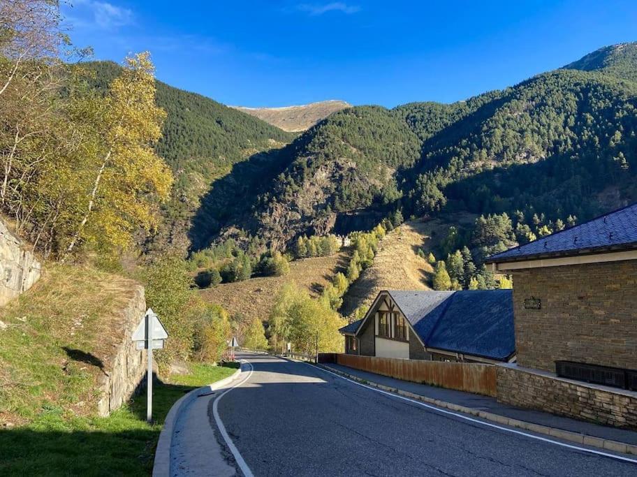 Iconic - A Pie De Pistas En 1 Minuto - Terraza Con Vistas Al Valle Arinsal - Parking Gratis L By Bonesvacances Buitenkant foto
