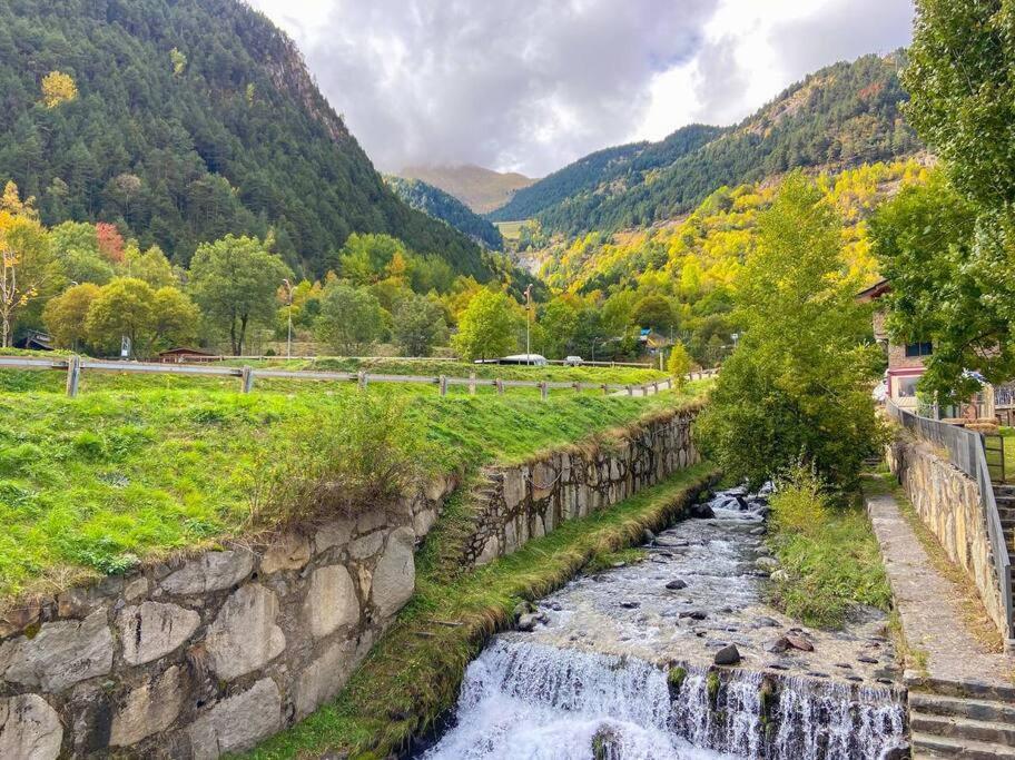 Iconic - A Pie De Pistas En 1 Minuto - Terraza Con Vistas Al Valle Arinsal - Parking Gratis L By Bonesvacances Buitenkant foto