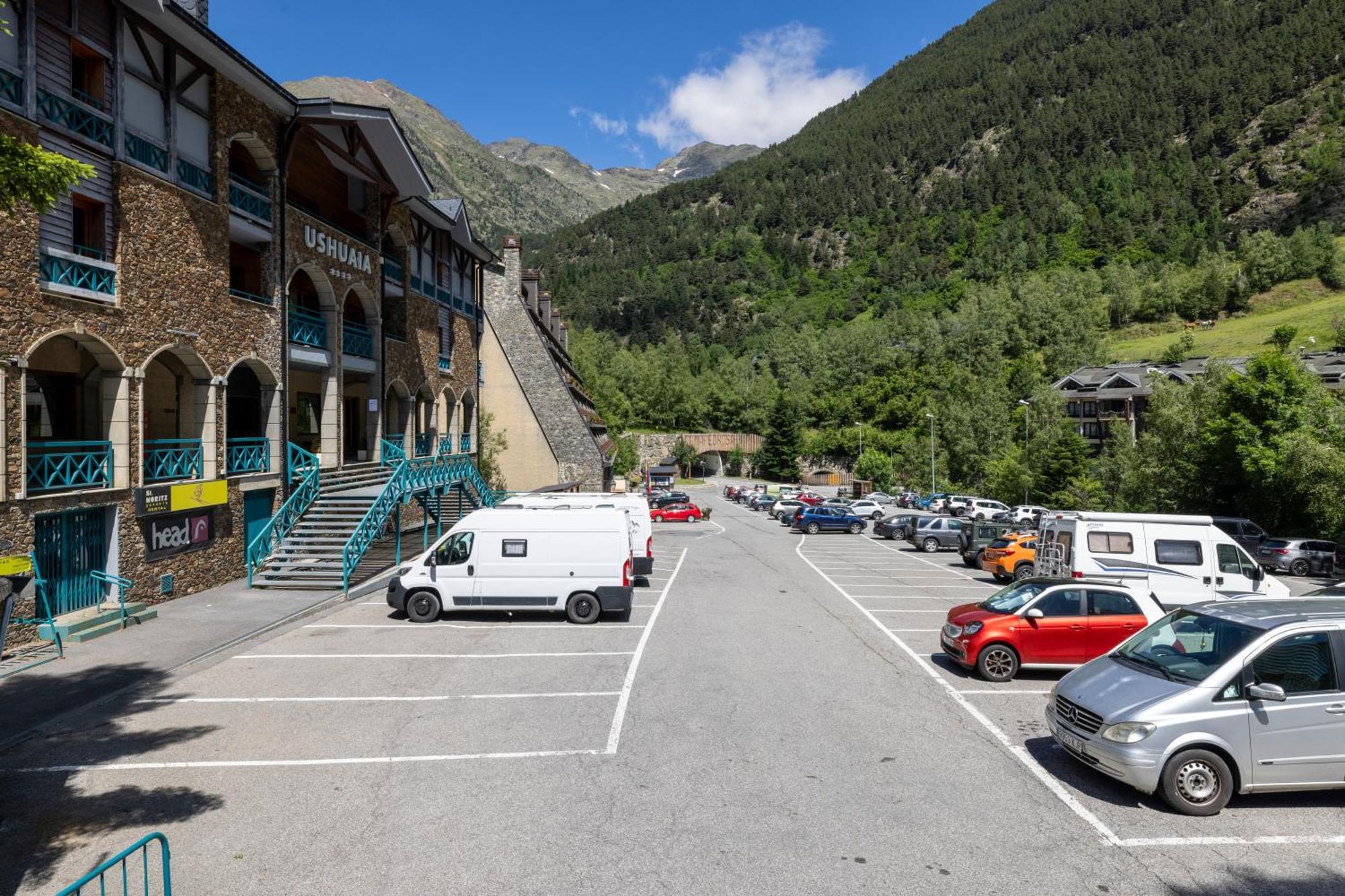 Iconic - A Pie De Pistas En 1 Minuto - Terraza Con Vistas Al Valle Arinsal - Parking Gratis L By Bonesvacances Buitenkant foto